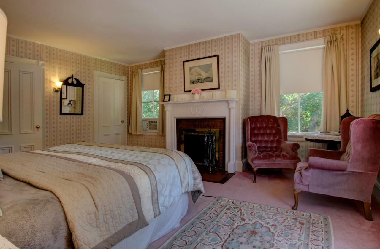 Old Corner Inn Manchester-by-The-Sea Exteriör bild