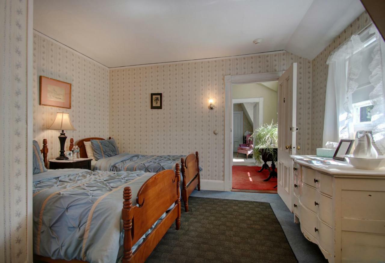 Old Corner Inn Manchester-by-The-Sea Exteriör bild